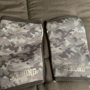 LIFTING KNEE SLEEVES